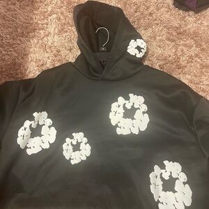 DENIM TEARS black and white floral